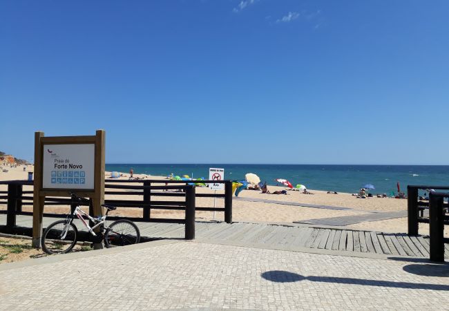Apartamento em Quarteira - Ref. 113405 Apartamento em Quarteira - Ref. 113405