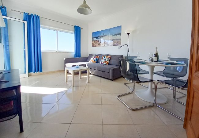 Apartamento em Quarteira - Ref. 113405 Apartamento em Quarteira - Ref. 113405