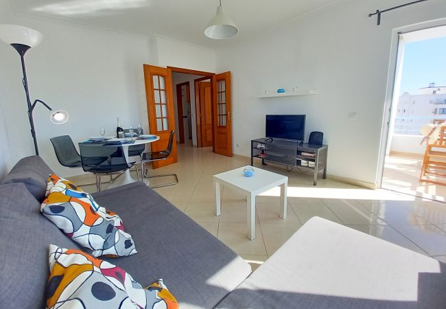 Apartamento em Quarteira - Ref. 113405 Apartamento em Quarteira - Ref. 113405