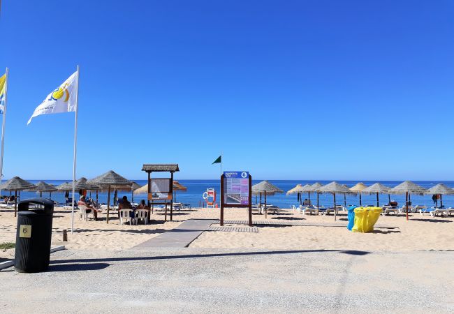 Apartamento em Quarteira - Ref. 113760 Apartamento em Quarteira - Ref. 113760