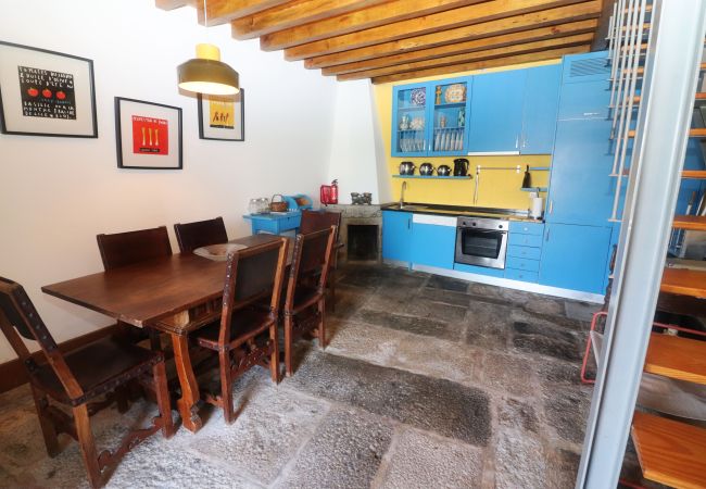 Cozinha rústica equipada para férias na natureza Cozinha Férias Gerês Casa Natureza