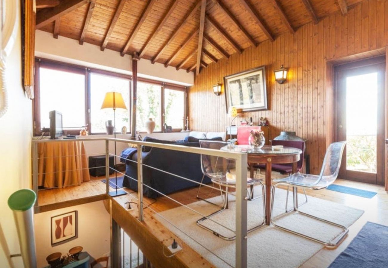 Casa de férias com sala com decoração rústica no Gerês Casa férias Gerês Natureza