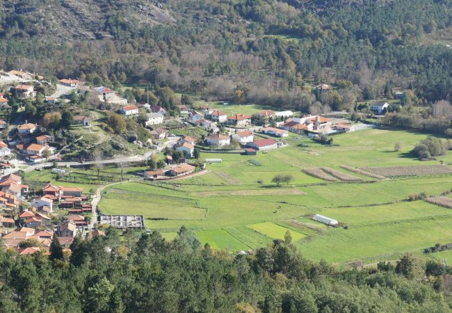 Quarto em Campo do Gerês - Ref. 161898 Quarto em Campo do Gerês - Ref. 161898