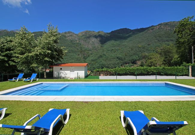 Bungalow em Gerês - Ref. 163271