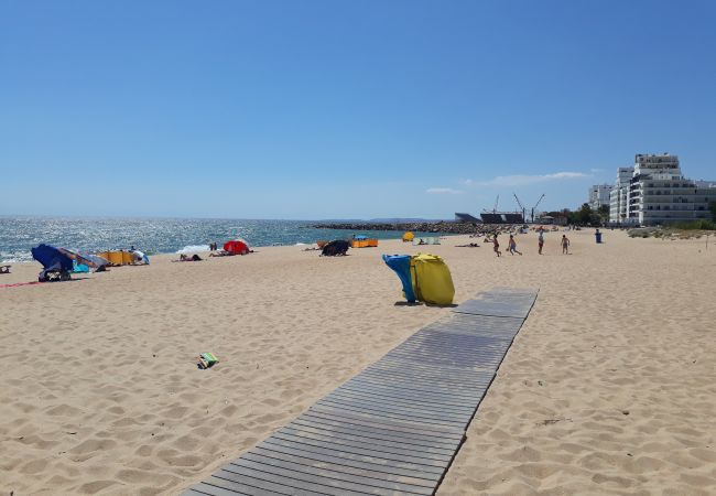 Apartamento em Quarteira - Ref. 180818 Apartamento em Quarteira - Ref. 180818