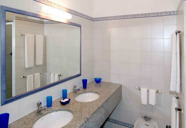 Villa em Lagos - Ref. 219388 Villa em Lagos - Ref. 219388