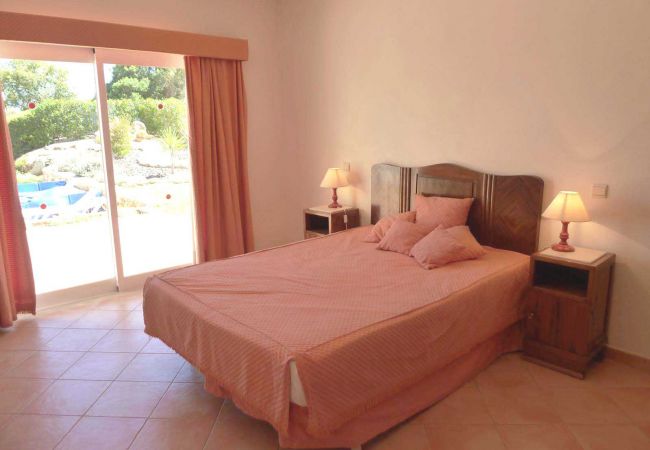 Villa em Albufeira - Ref. 232943 Villa em Albufeira - Ref. 232943