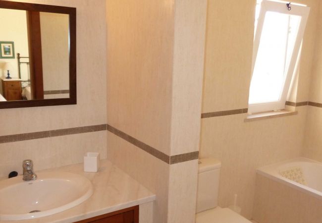 Villa em Albufeira - Ref. 232943 Villa em Albufeira - Ref. 232943