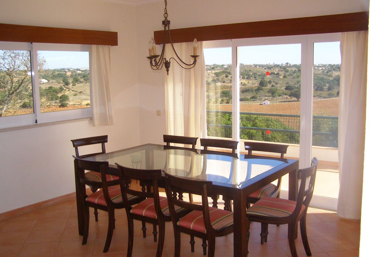 Villa em Albufeira - Ref. 232943 Villa em Albufeira - Ref. 232943