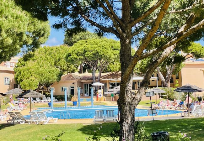 Apartamento em Albufeira - Bicos J CIP Apartamento em Albufeira - Bicos J CIP