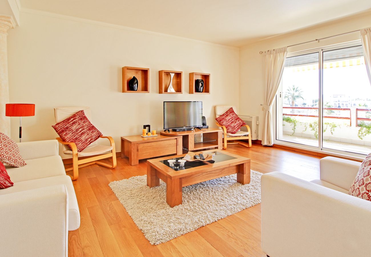 Apartamento em Vilamoura - Ref. 235714 Apartamento em Vilamoura - Ref. 235714