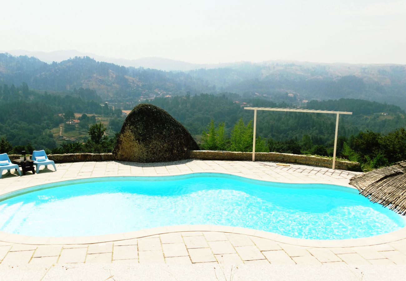 Casa em Vieira do Minho - Ref. 242337 Casa em Vieira do Minho - Ref. 242337