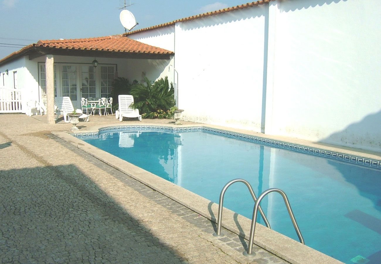 Villa em Barcelos - Ref. 254964 Villa em Barcelos - Ref. 254964