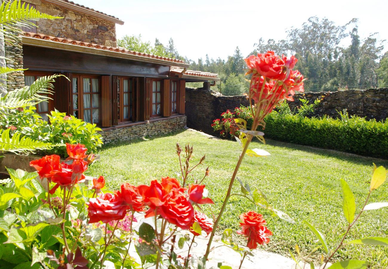 Villa em Barcelos - Ref. 255790 Villa em Barcelos - Ref. 255790
