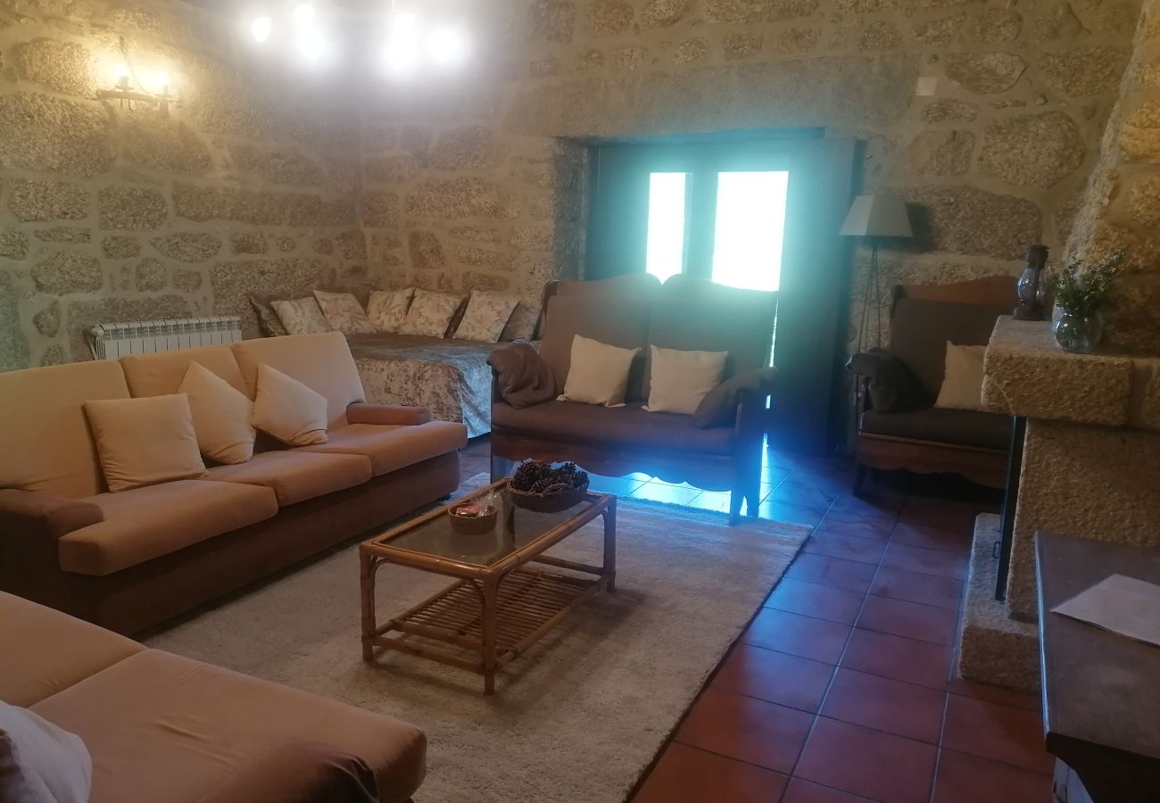 Casa em Terras de Bouro - Ref. 268793 Casa em Terras de Bouro - Ref. 268793