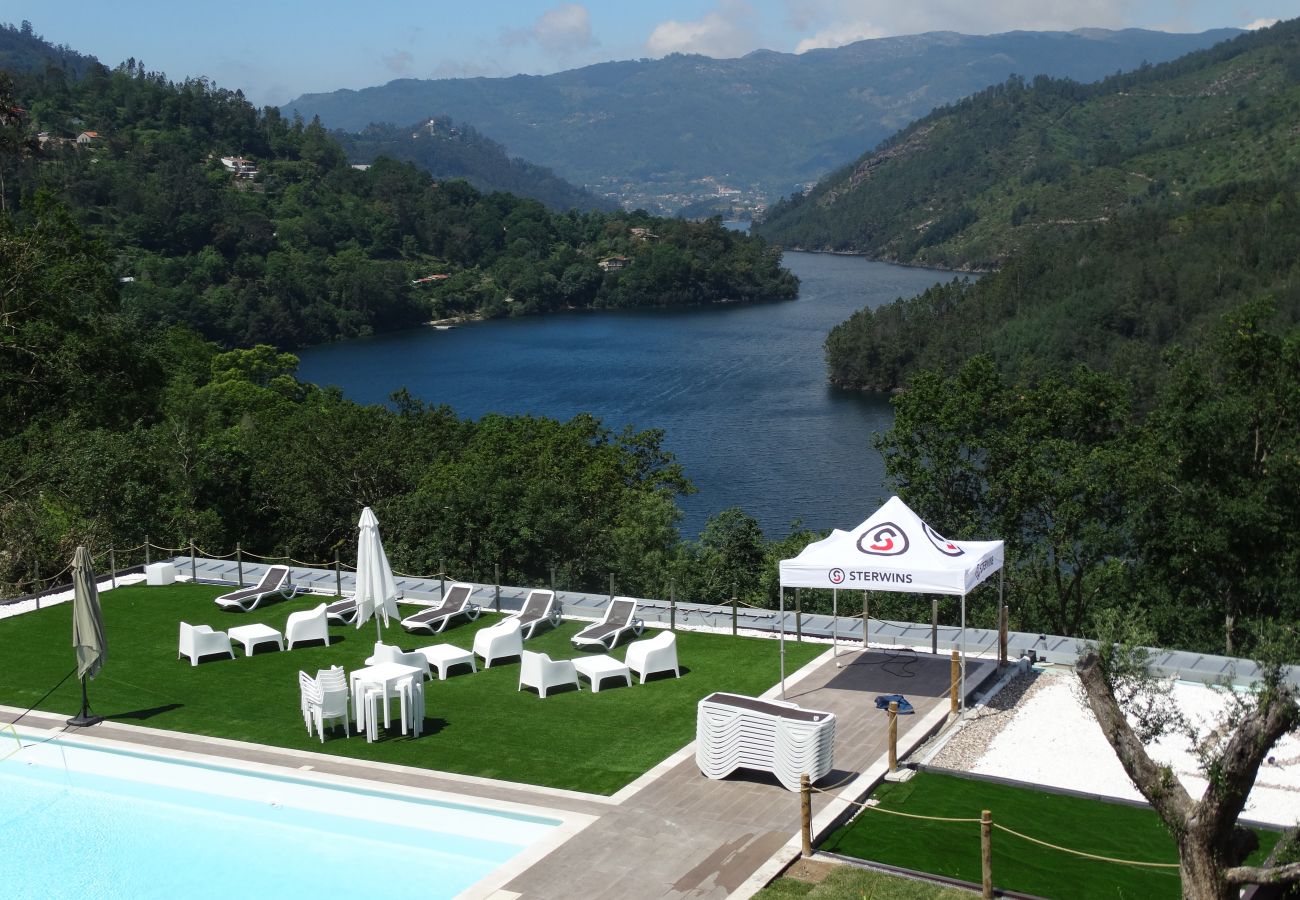 Casa em Vieira do Minho - Ref. 283812