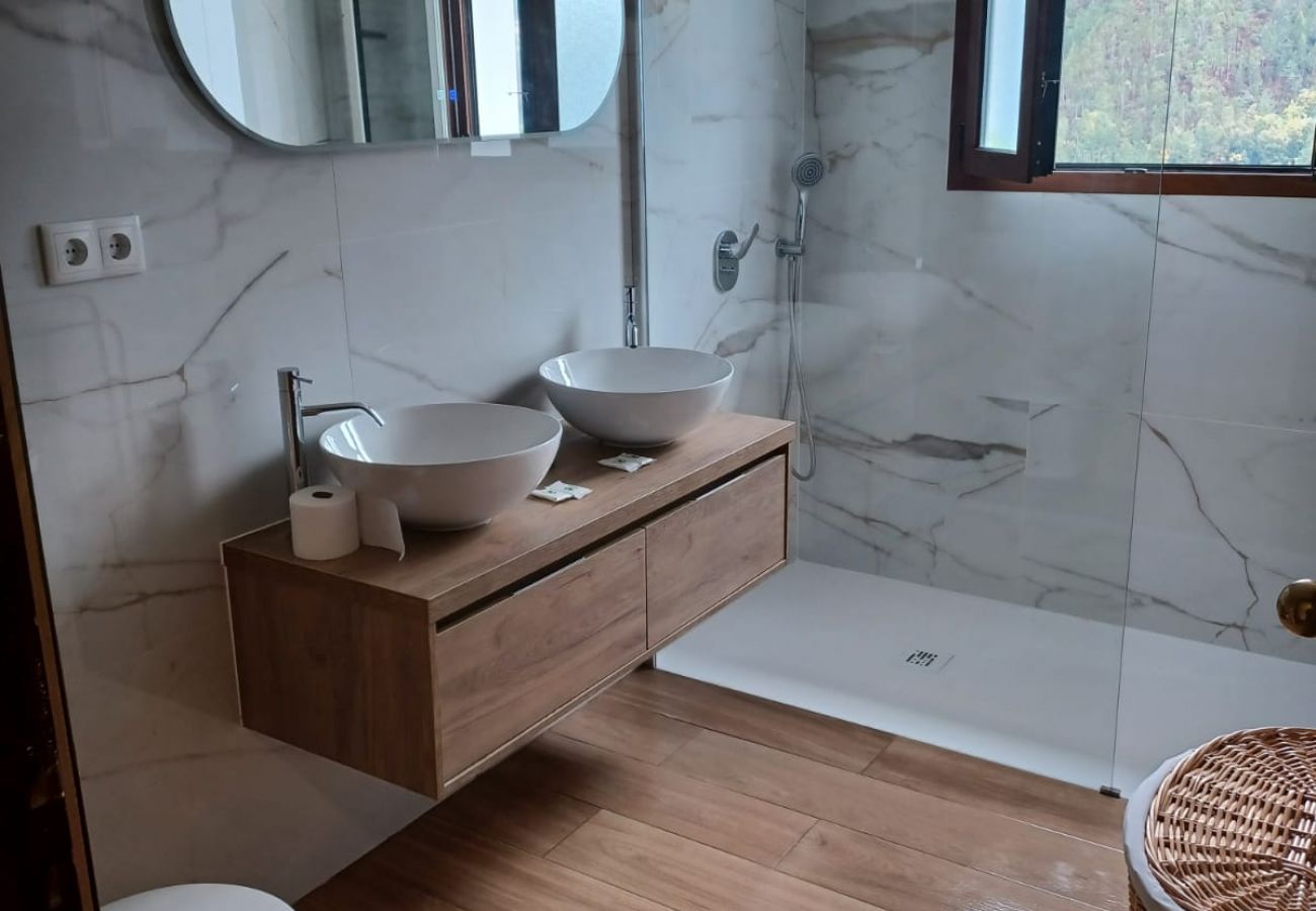 Casa em Gerês - Ref. 285233 Casa em Gerês - Ref. 285233