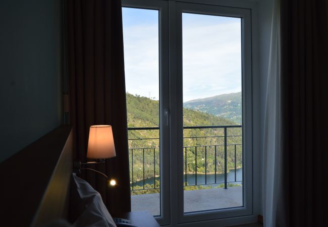 Quarto em Gerês - Ref. 292413 Quarto em Gerês - Ref. 292413