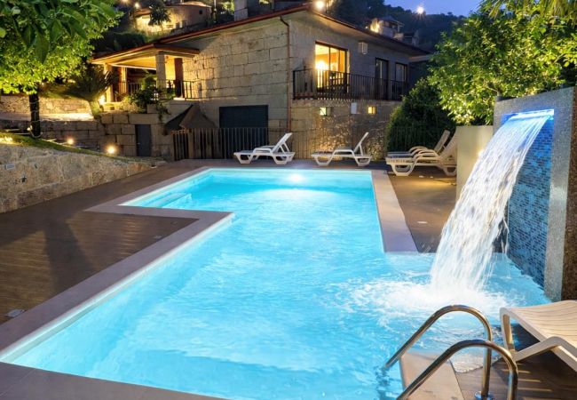 Casa em Gerês - Ref. 326774