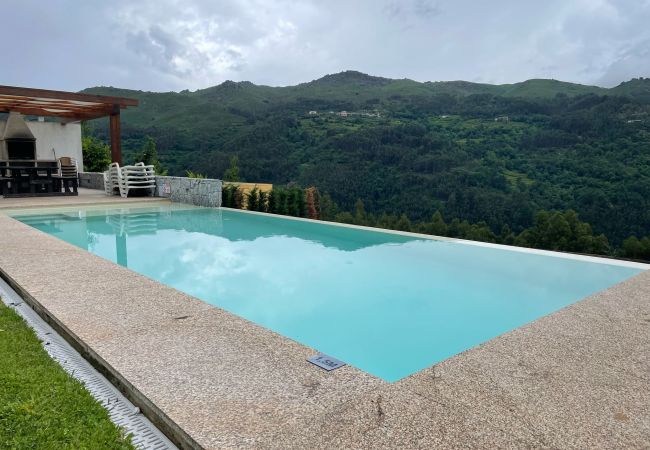 Casa em Terras de Bouro - Ref. 345388 Casa em Terras de Bouro - Ref. 345388