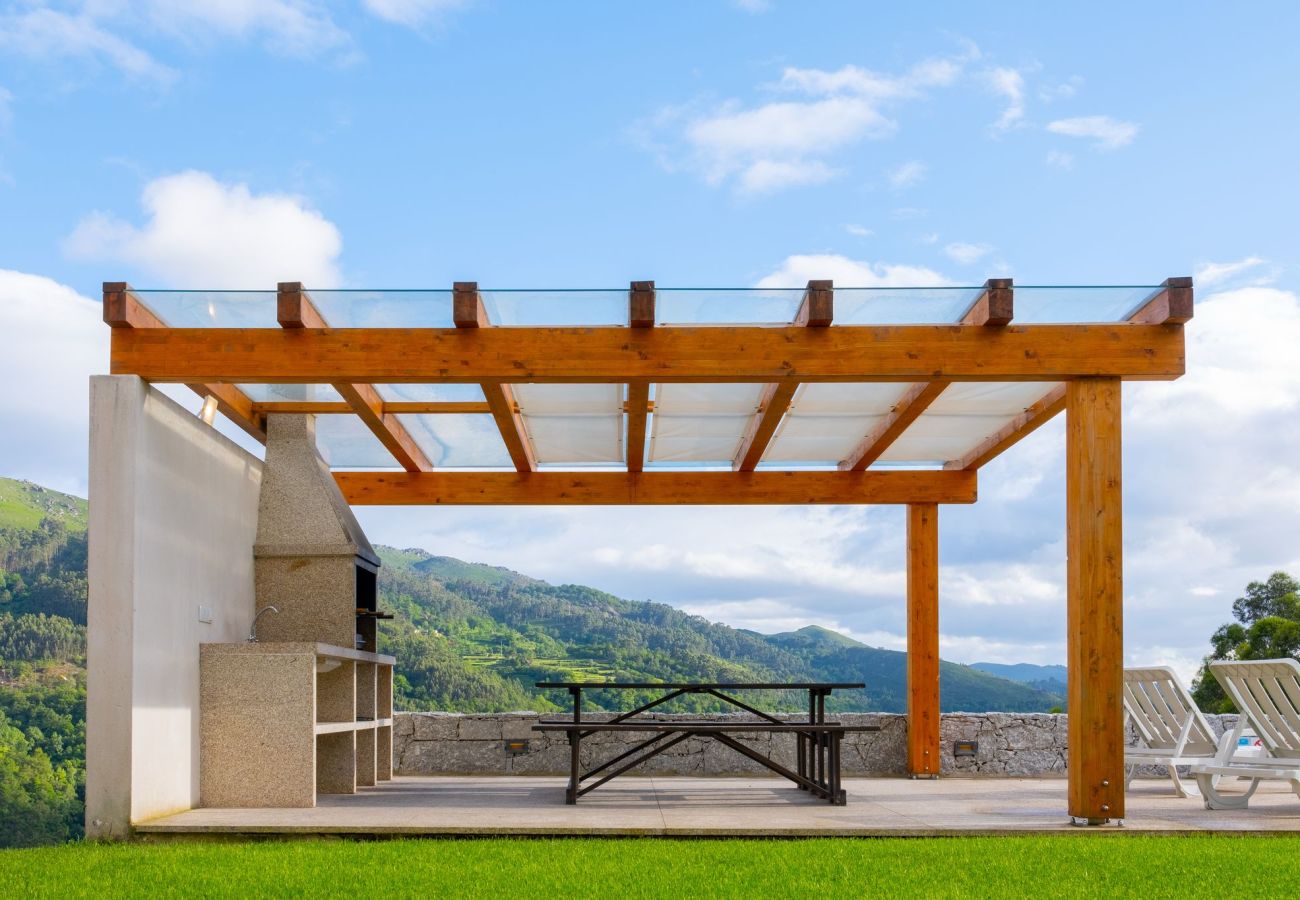 Casa em Terras de Bouro - Ref. 345388 Casa em Terras de Bouro - Ref. 345388