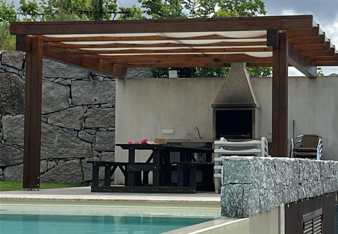 Casa em Terras de Bouro - Ref. 345388 Casa em Terras de Bouro - Ref. 345388