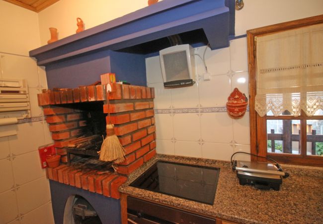 Cozinha equipada em alojamento rural no Gerês Alojamento Cozinha Equipada Gerês Natureza
