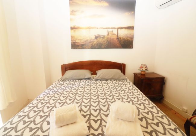 Cama de casal em alojamento rural no geres Cama Casal Alojamento Rural Natureza Geres