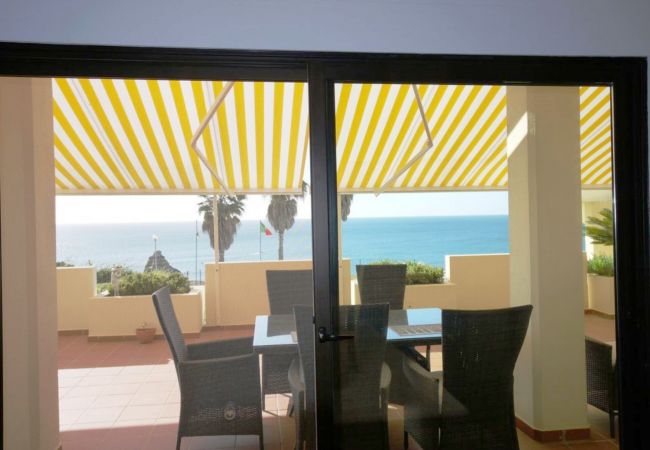 Apartamento em Lagos - Ref. 383859 Apartamento em Lagos - Ref. 383859