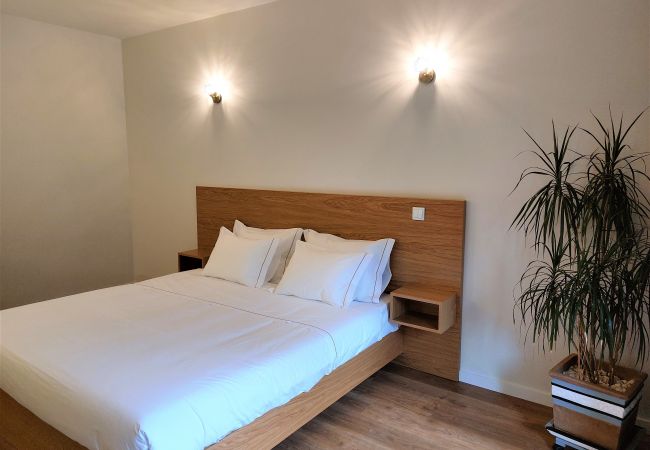 Quarto em Vila Verde - Ref. 384255 Quarto em Vila Verde - Ref. 384255