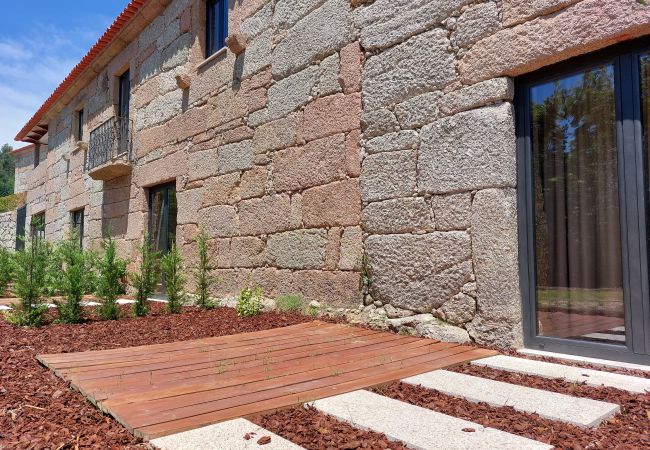 Quarto em Vila Verde - Ref. 384255 Quarto em Vila Verde - Ref. 384255