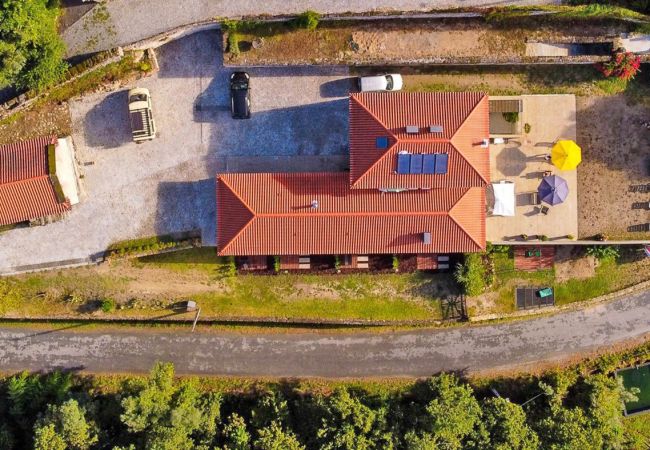 Quarto em Vila Verde - Ref. 384255 Quarto em Vila Verde - Ref. 384255