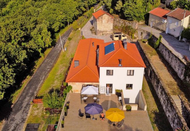 Quarto em Vila Verde - Ref. 384255 Quarto em Vila Verde - Ref. 384255