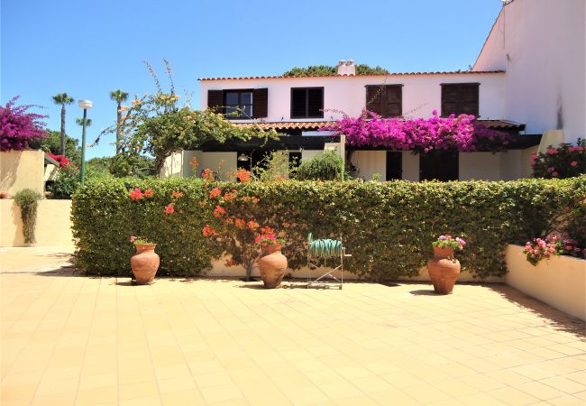 Casa geminada em Quarteira - Ref. 401339 Casa geminada em Quarteira - Ref. 401339