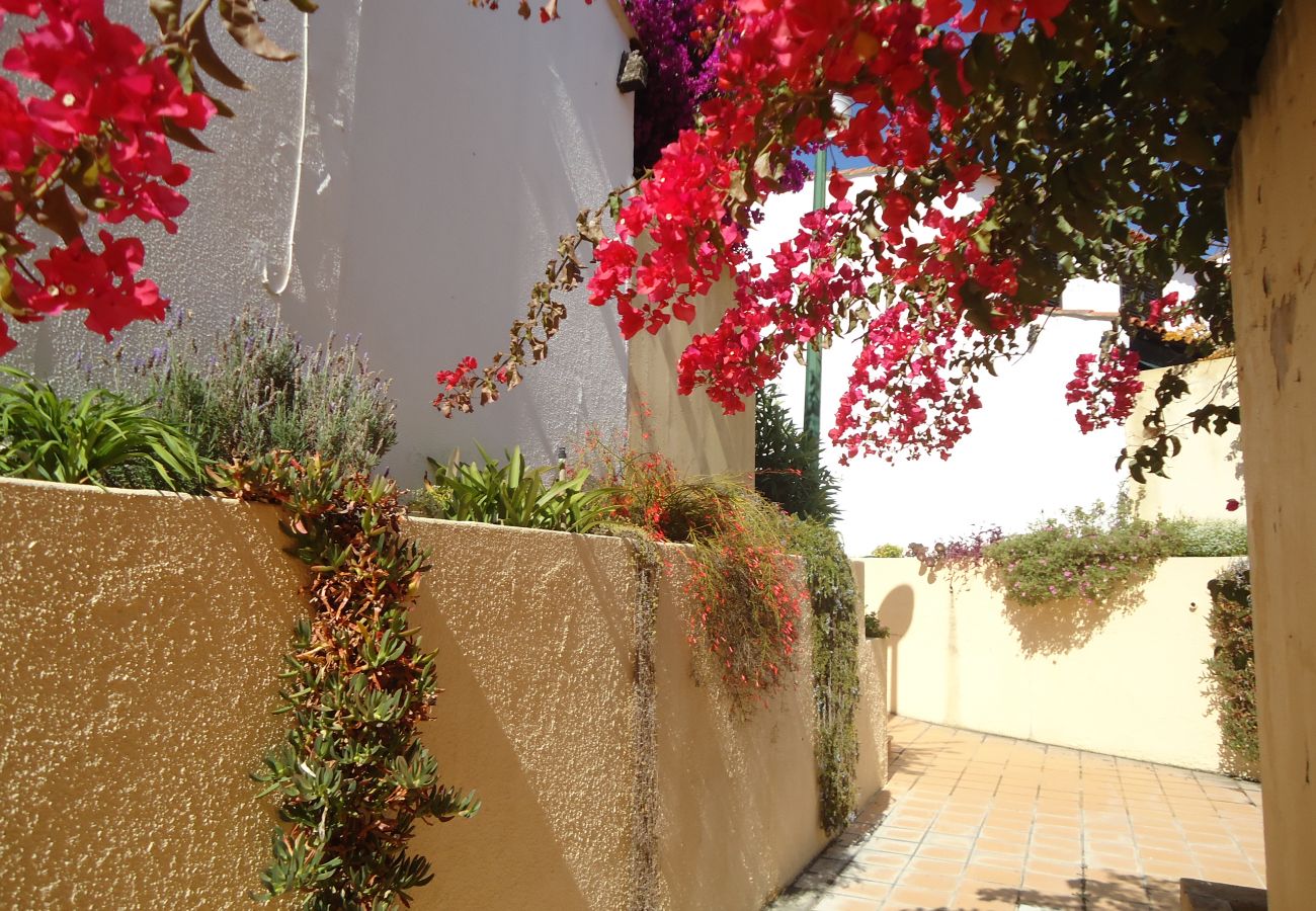 Casa geminada em Quarteira - Ref. 401339 Casa geminada em Quarteira - Ref. 401339