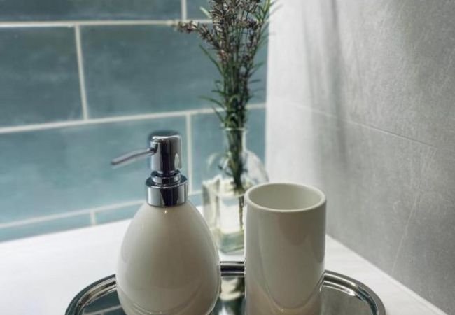 Decoração moderna casa de banho alojamento rural Decoração Moderna WC Alojamento Rural Férias Montanha