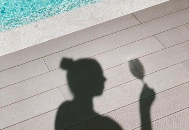 Piscina com vista montanha na natureza Piscina Natureza Montanha Férias