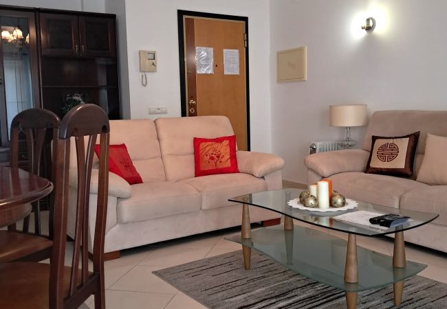 Apartamento em Quarteira - Ref. 451362
