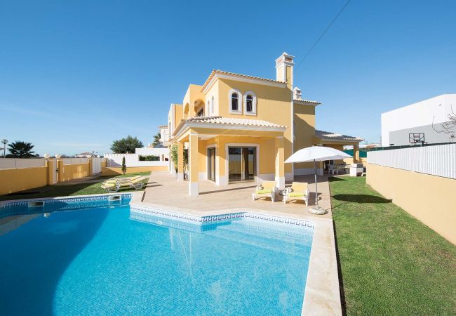Villa em Albufeira - Ref. 684911