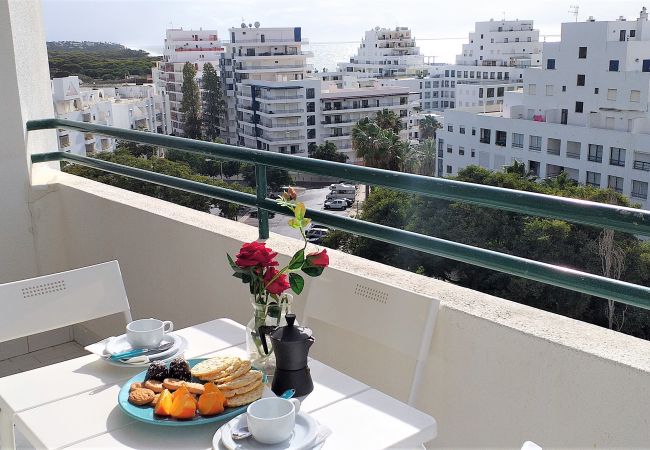 Apartment in Quarteira - Ref. 112906 Apartment in Quarteira - Ref. 112906