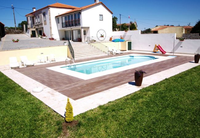 Villa/Dettached house in Barcelos - Ref. 227104