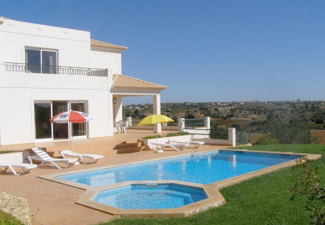 Villa/Dettached house in Albufeira - Ref. 232943