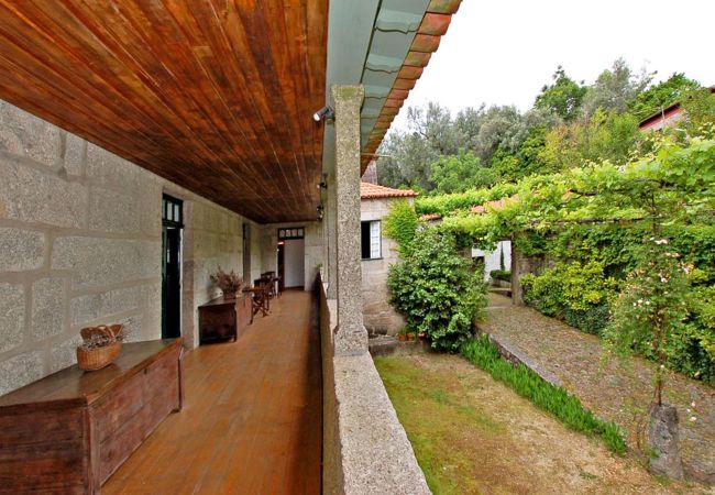 Cottage in Póvoa de Lanhoso - Ref. 235088 Cottage in Póvoa de Lanhoso - Ref. 235088