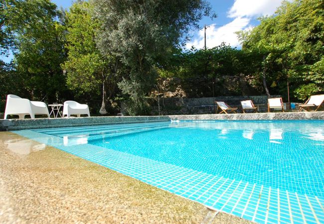 Cottage in Póvoa de Lanhoso - Ref. 235088 Cottage in Póvoa de Lanhoso - Ref. 235088
