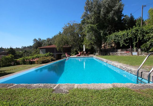Cottage in Póvoa de Lanhoso - Ref. 235088 Cottage in Póvoa de Lanhoso - Ref. 235088