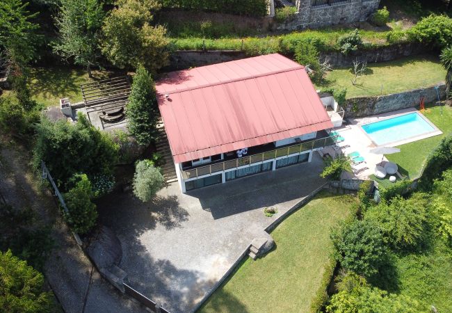 Villa in Vieira do Minho - Ref. 389495