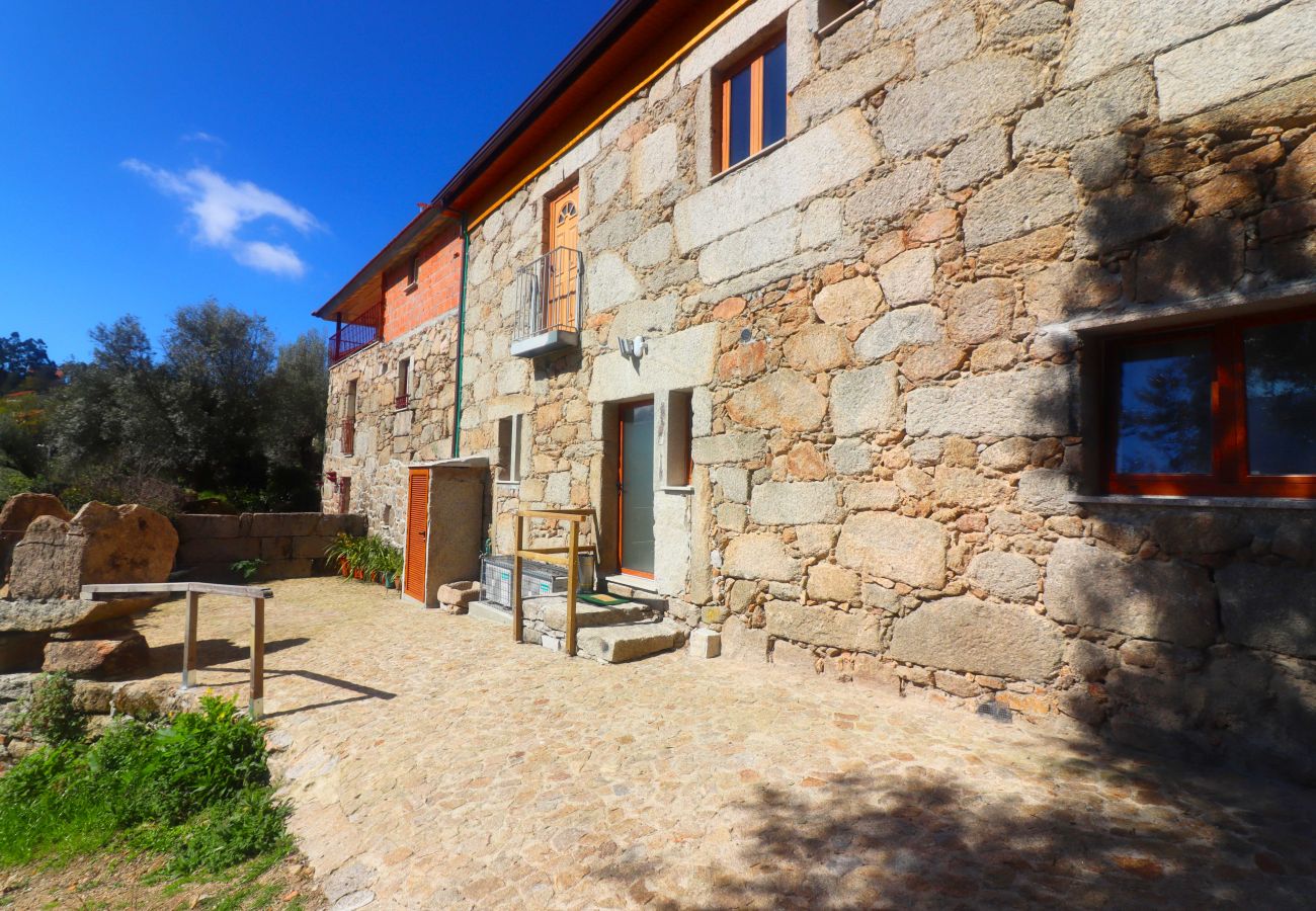 Farm stay in Gerês - Ref. 423945