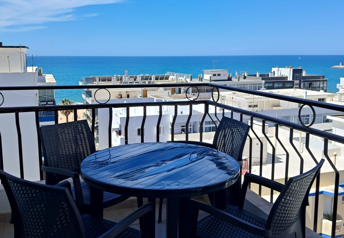 Apartment in Quarteira - Ref. 583826
