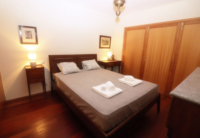 Habitación Suite con vistas a la montaña en Gerês Pareja Suite Casa Vacaciones Naturaleza Gerês Montanha