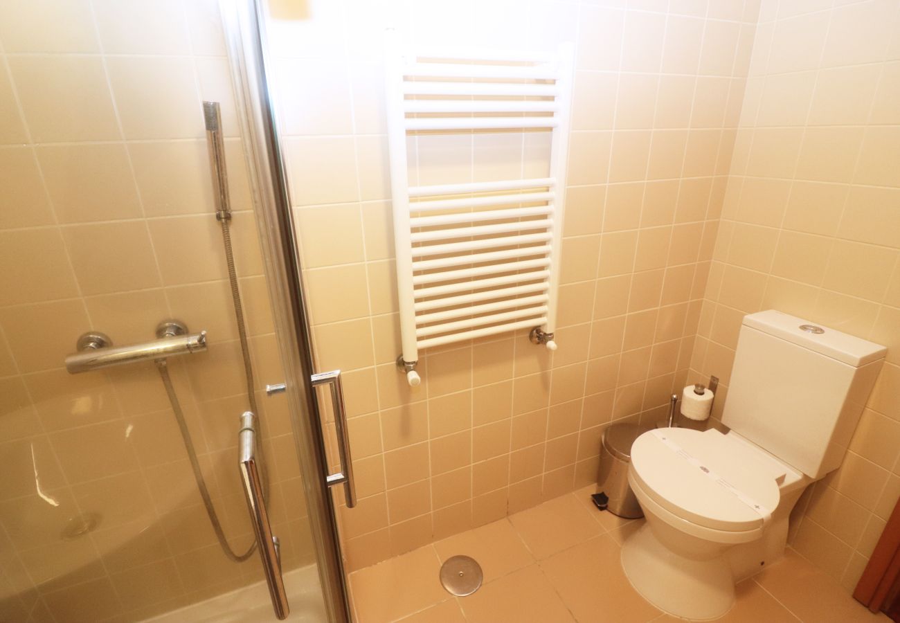 Suite doble con baño privado en casa de vacaciones WC Suite Casa de vacaciones Naturaleza Gerês Montanha